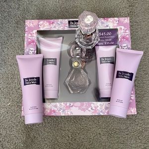 Vera Wang Be Jeweled Perfume